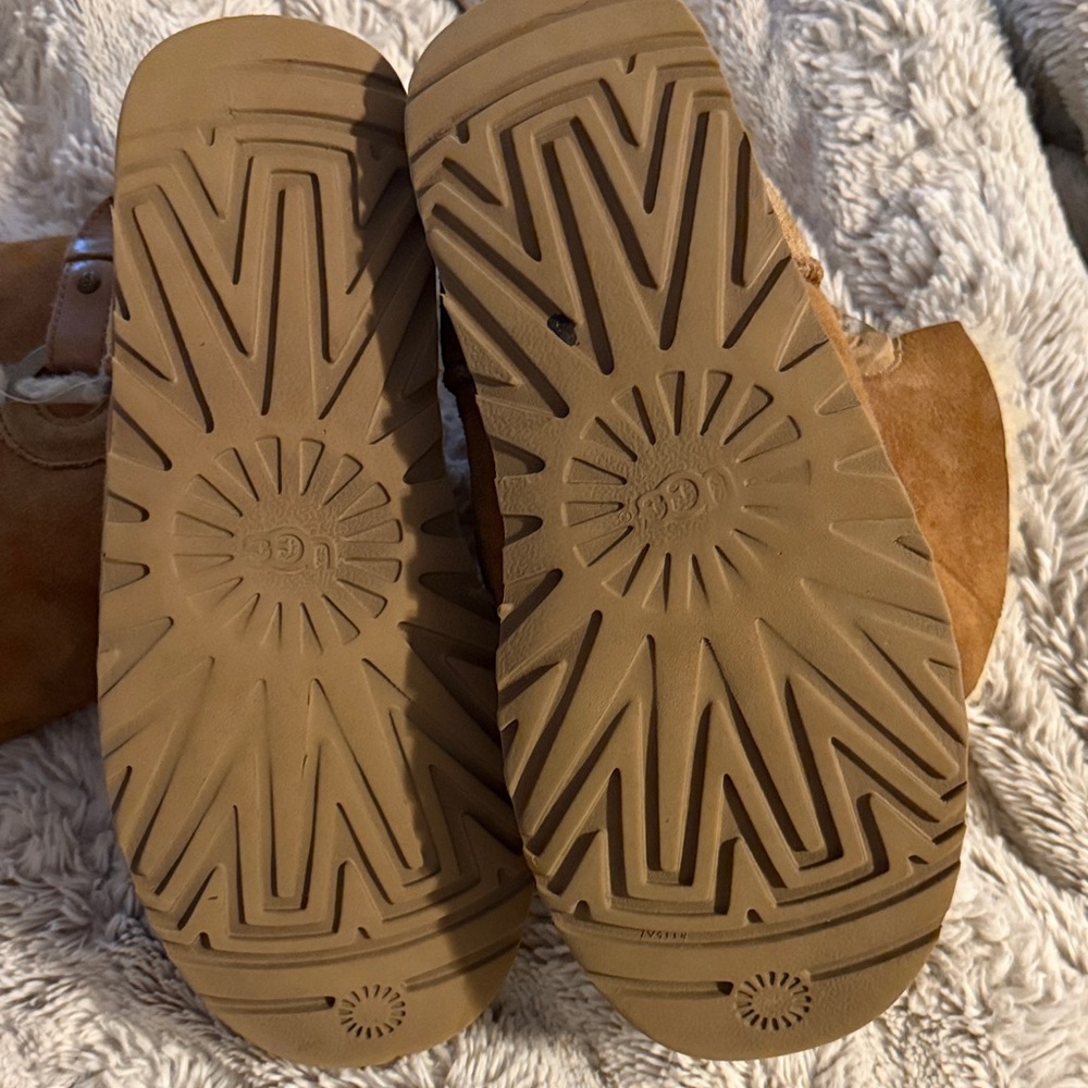 UGG Brown Shearling Winter Boots - Picture 2 of 6